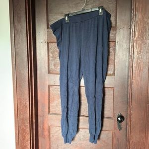 XL Navy Christy Dawn sweats